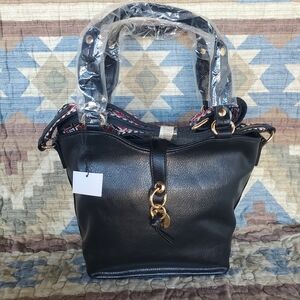 Women's Black Faux Leather Purse